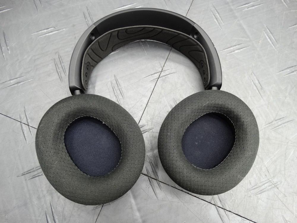 SteelSeries - Arctis Nova 7 Wireless Gaming Headset - Black