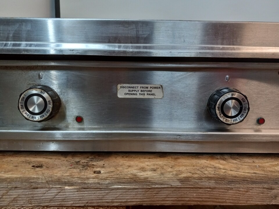 Lang Star International RT30C-208V Range Top