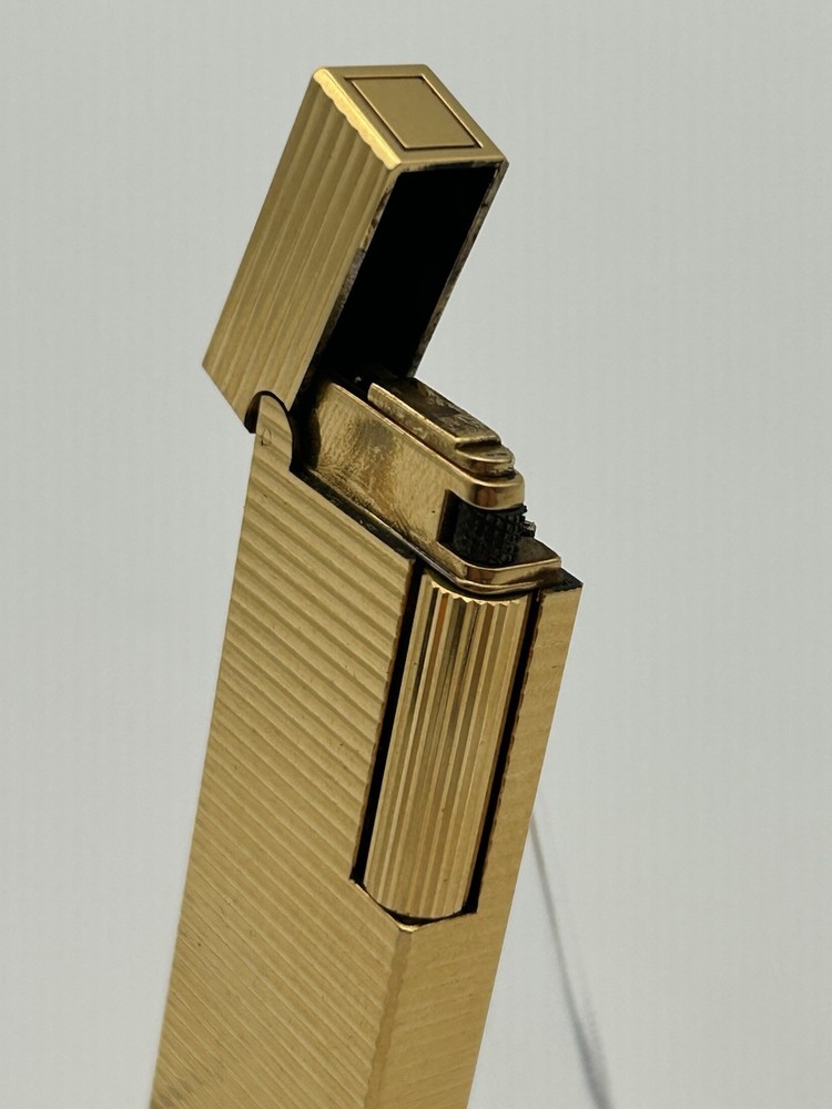 DUNHILL JAPANESE LIGHTER (NEEDS FLINT)