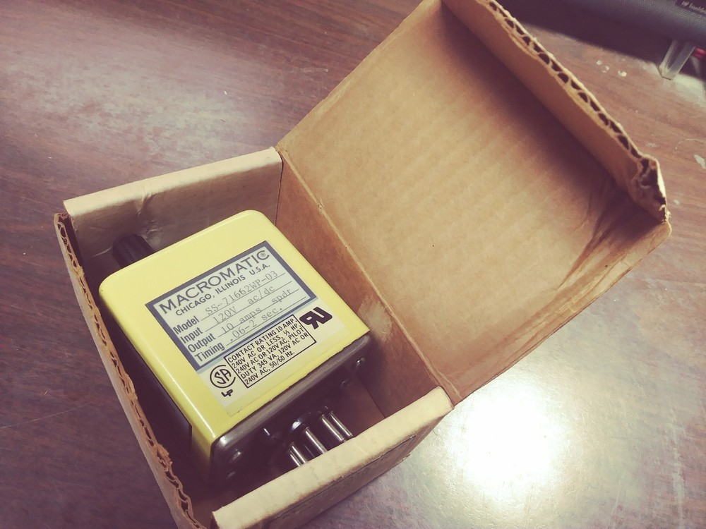 MACROMATIC SS-71662WP-03 SOLID STATE TIME DELAY RELAY 120V .06 - 2 SECONDS NIB