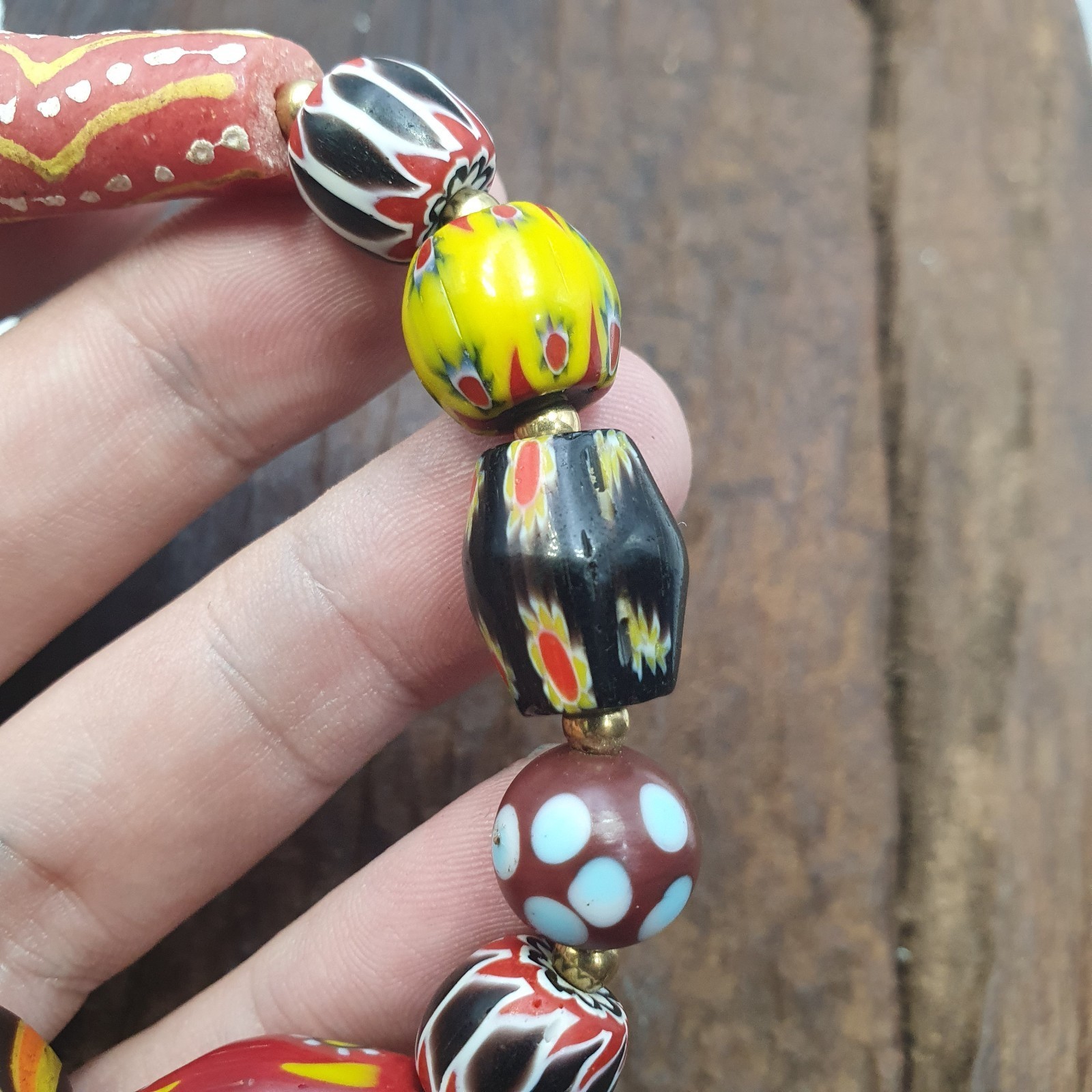 Vintage African venetian Style Chevron Feather Glass beads Braclet