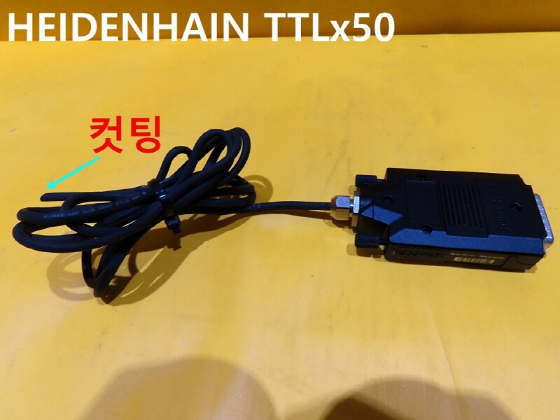 [Used] HEIDENHAIN / TTLx50 / ENCODER, Cable cut
