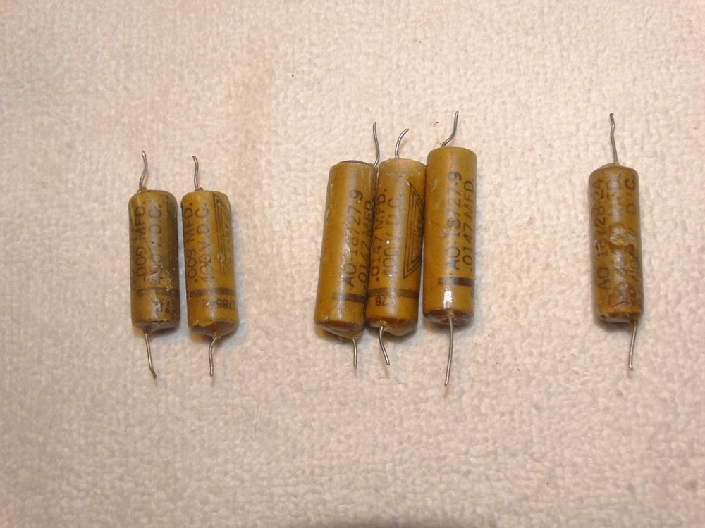 32 -Vintage Wax John Fast Capacitor Pulls .600 & 400vdc *#22*