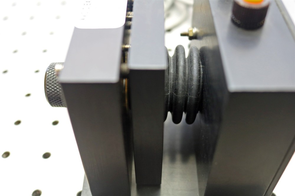 Lee Laser Electric Shutter & Profilier Module On Adj. Mount W/ Filter - - E2791