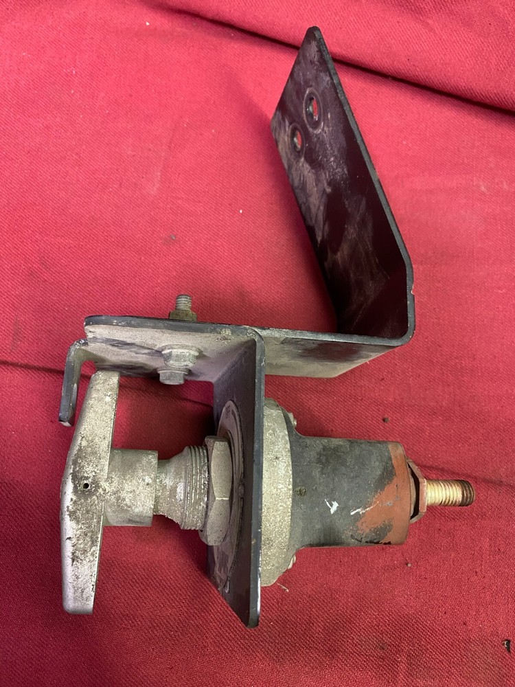 FLAMING RIVER BATTERY CUT OFF SWITCH, 324717