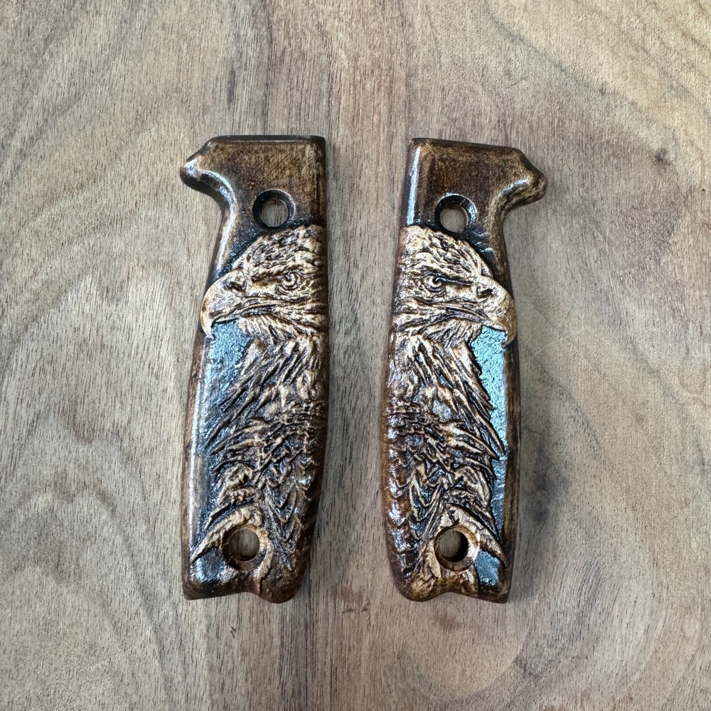 Eagle scales compatible with ESEE-3/4 knife Maple skulls