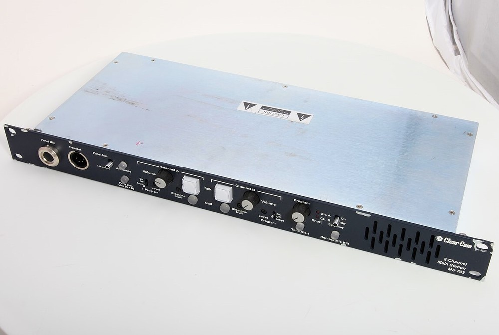 Used ClearCom Encore MS702 MS-702 Wired Intercom Rack Mount Main Base Station
