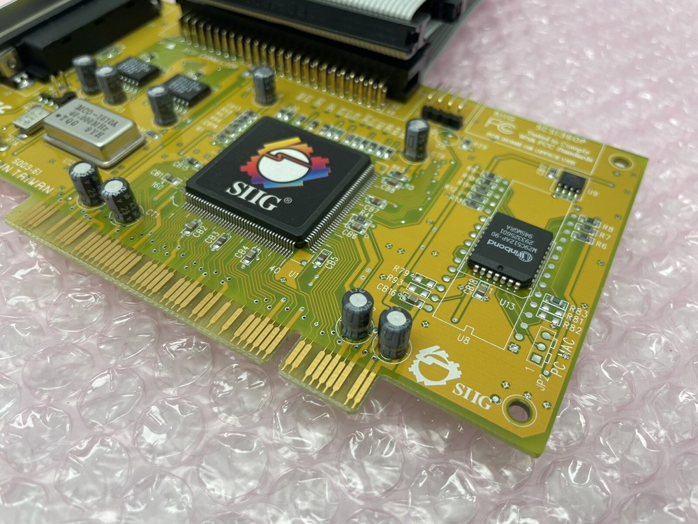 SiiGSCSI360P PCI BUS MASTER CONTROLLER CARD w CABLE CONNECTOR