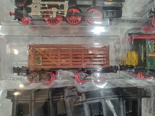 Amazon Basics Remote Control Battery Operated Hobby Set