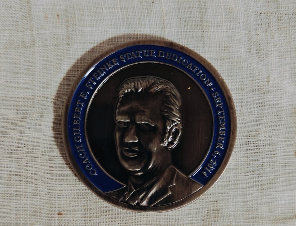 Coach  Gil Gilbert Steinki  Commerative Coin 2014 Texas A&M