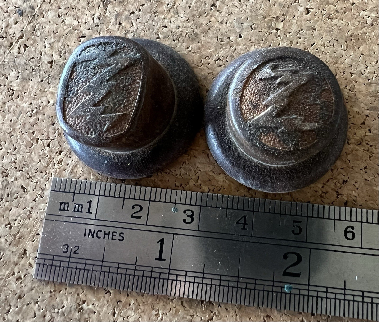 Lot of 2 Different Vintage Zenith Tube Radio Wood Control Knobs