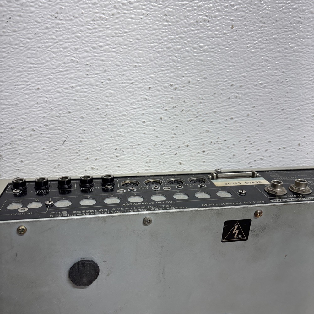 Akai professional MPC2000xl Tested #i3