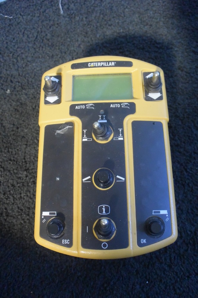 Topcon Caterpillar Control Panel Model  P/N: 255-0947