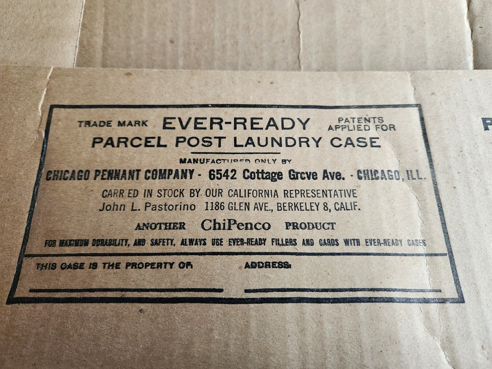 Ever-Ready Parcel Post Laundry Case ChiPenco ca. 1932