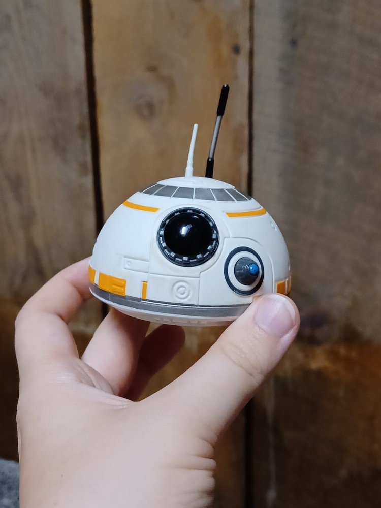 Hasbro Star Wars BB-8 Remote Control The Force Awakens Action (Comes w/ Remote)