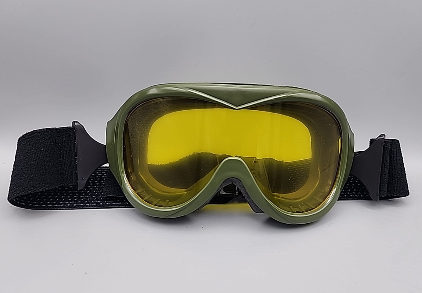 Vtg Bolle Commander Safety Goggles Green Frame Yellow tint Lens British Army NOS