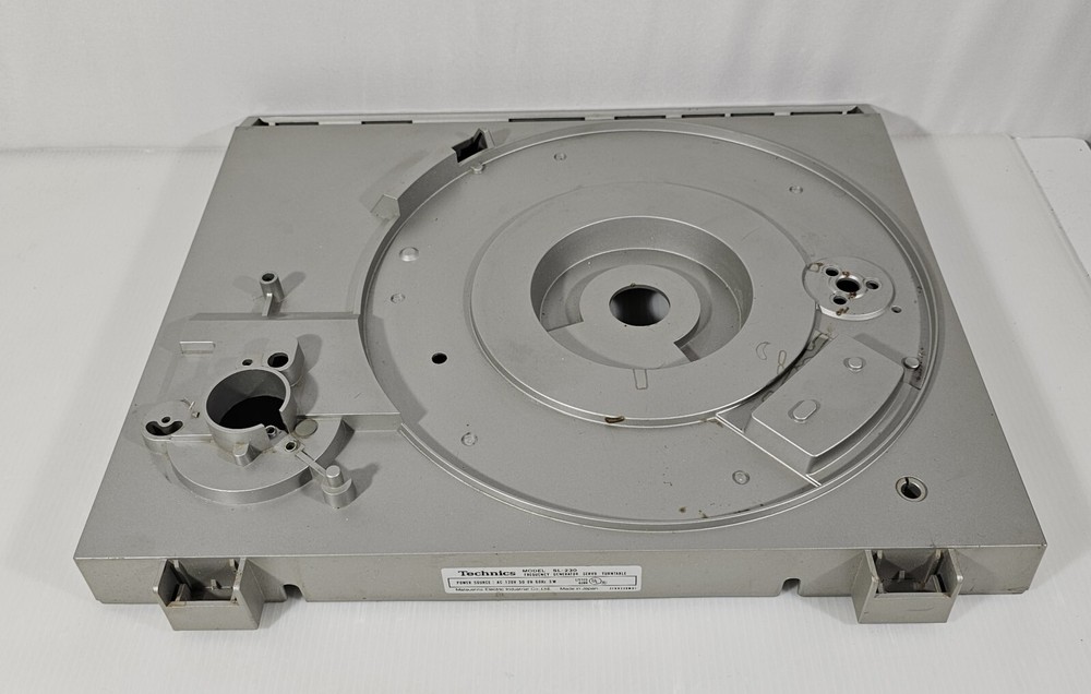 Technics SL-230 Turntable Original OEM Part, PLINTH BASE