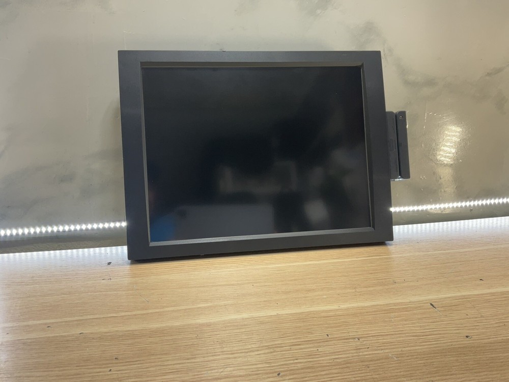 MP5000 i2 Windows 7 Pro POS Computer System with Card Reader/JUA2011