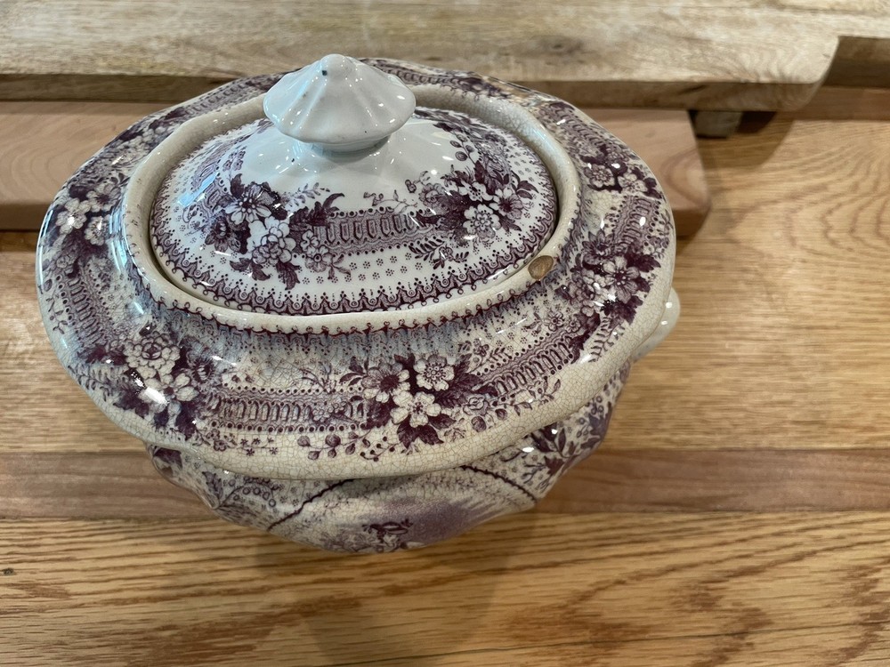 Purple Porcelain Lidded Pot Unmarked