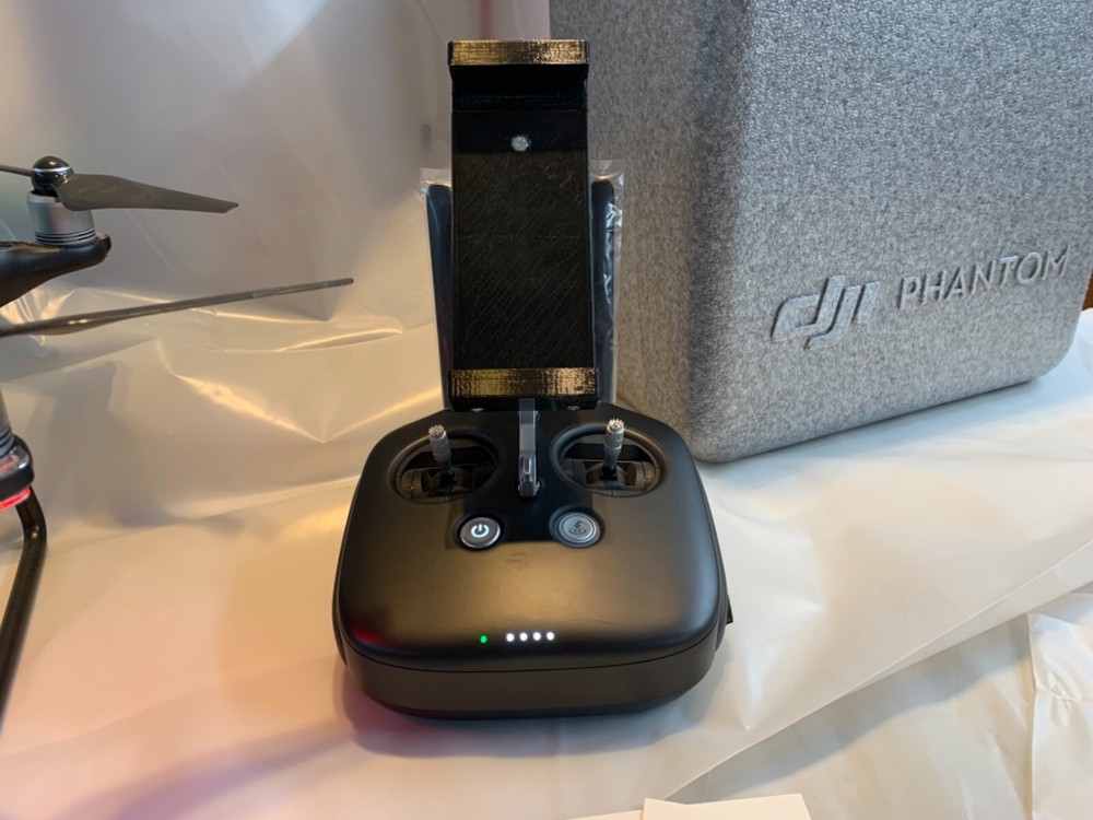 Phantom 4 Black Limited Release