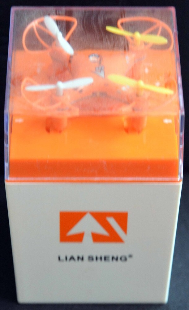 Liang Sheng Micro Drone - Untested might need new battery
