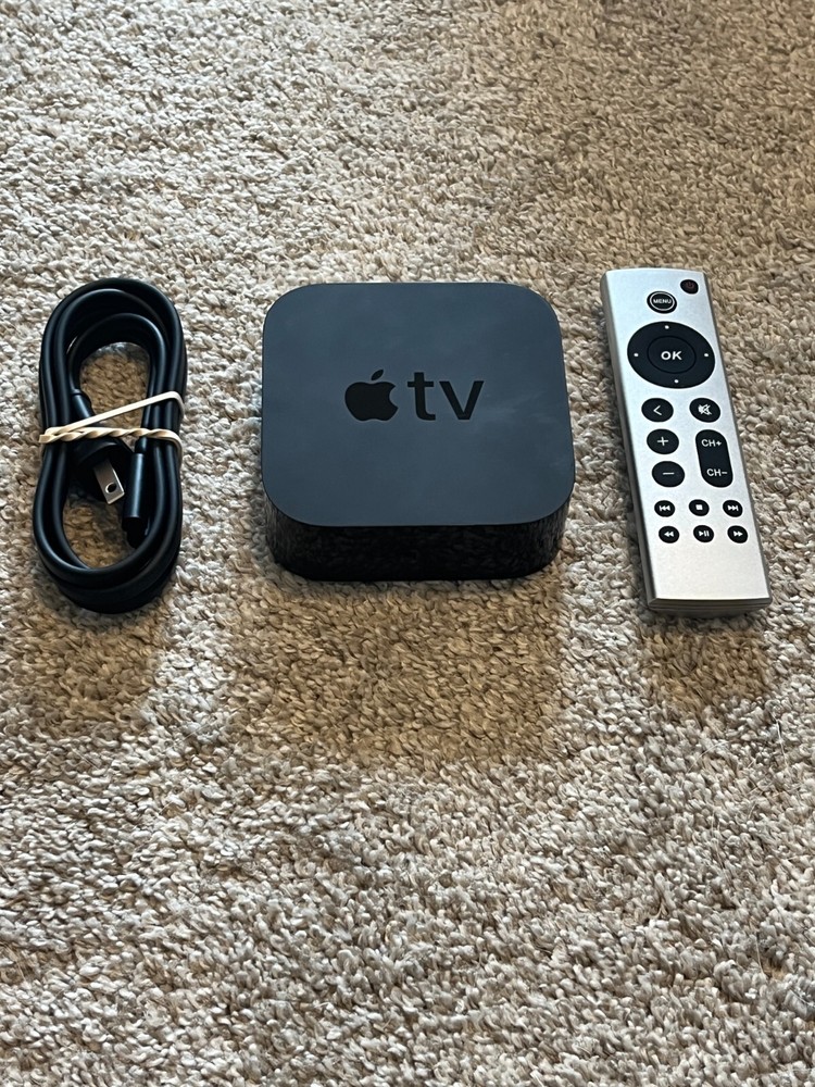 Apple TV (4th Generation) HD Media Streamer -- A1625 -- Fully Functional!