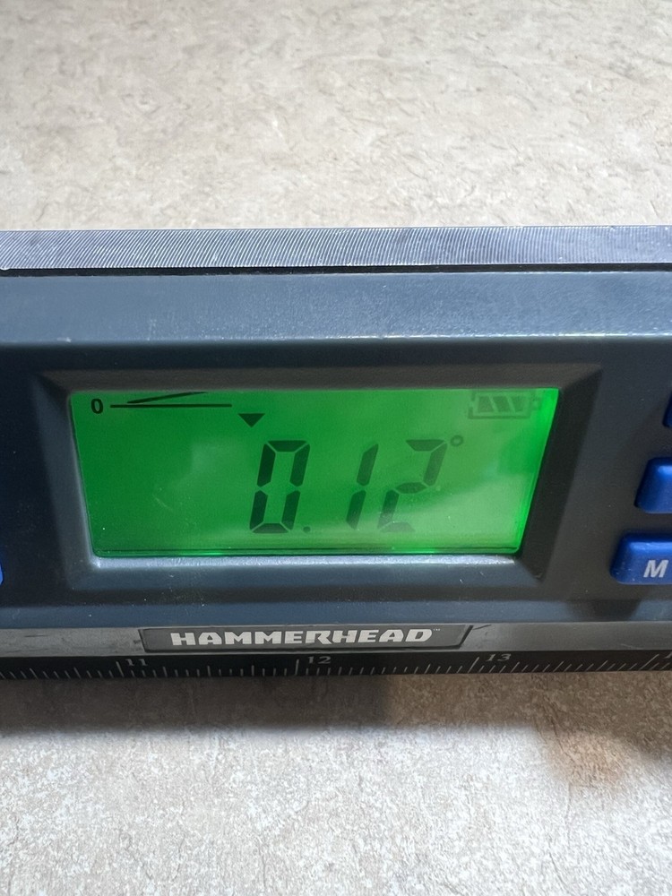 HAMMERHEAD HLLT24 24-Inch Digital Level with Laser Tested Working Great