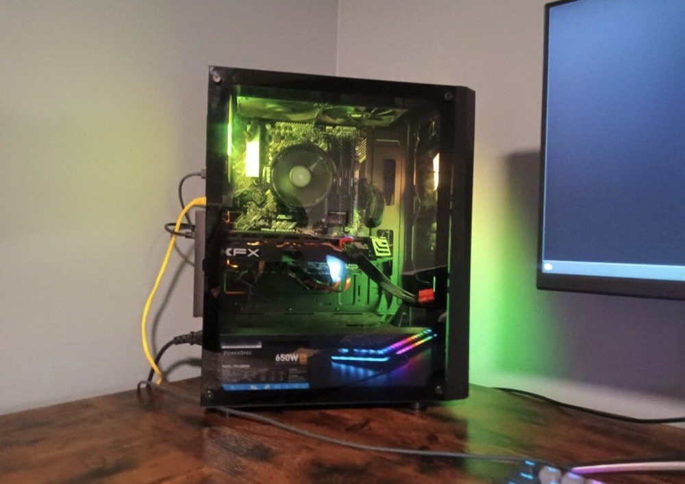 gaming pc desktop