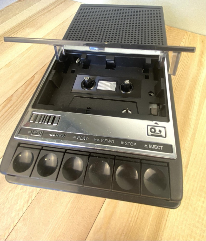 Sears Solid State Cassette Recorder Model #564 21571250 Tested Works