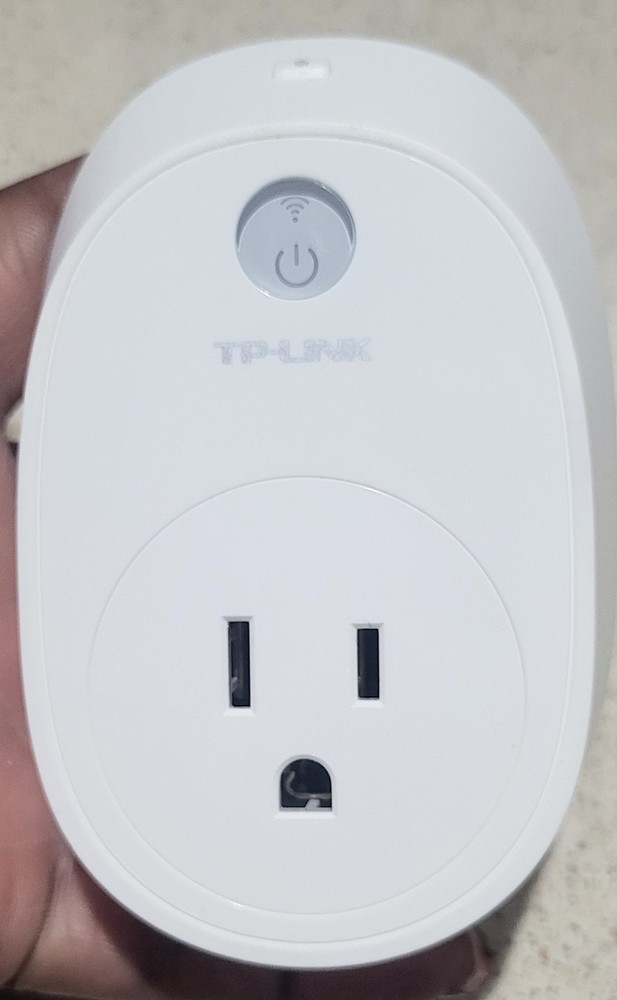 Pre-Loved TP-Link Smart WiFi Plug HS100