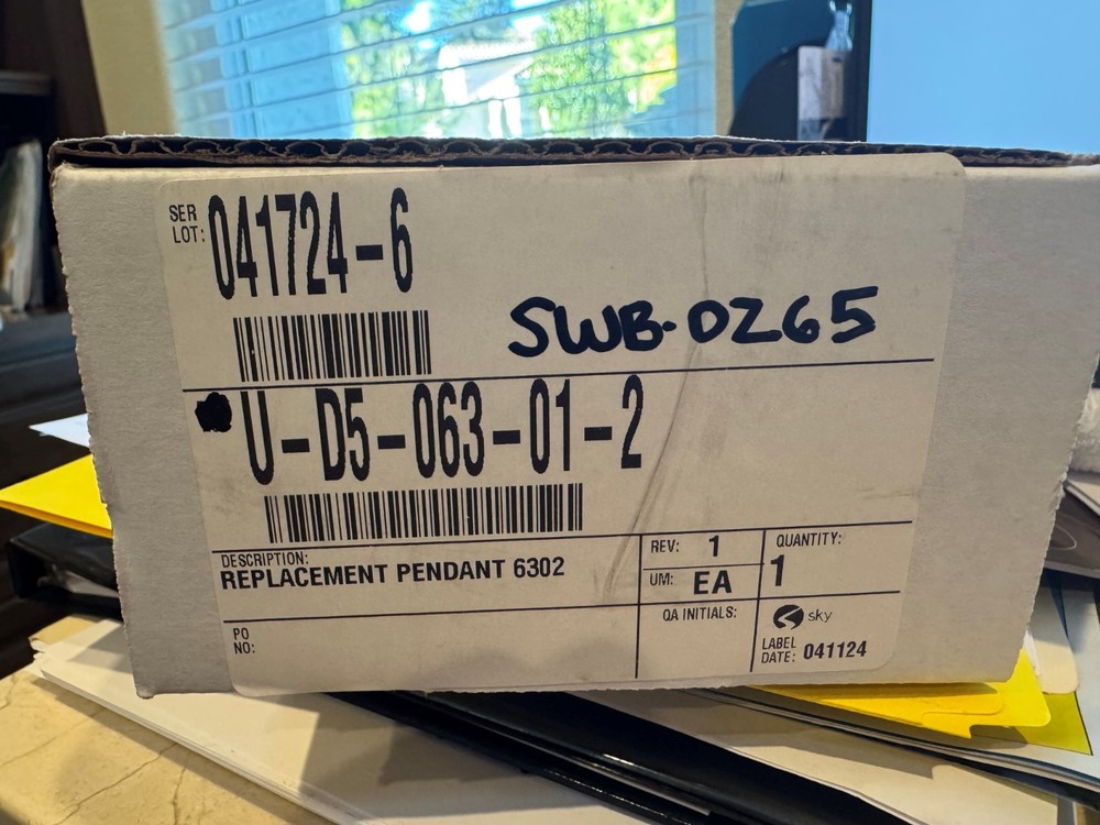 Skytron Model 6302 OR  Table Control - Model SWB -0265