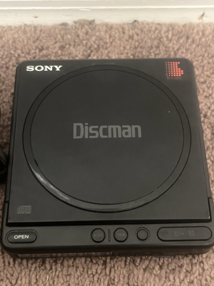 Sony Compact Disc Player D-4 Untested