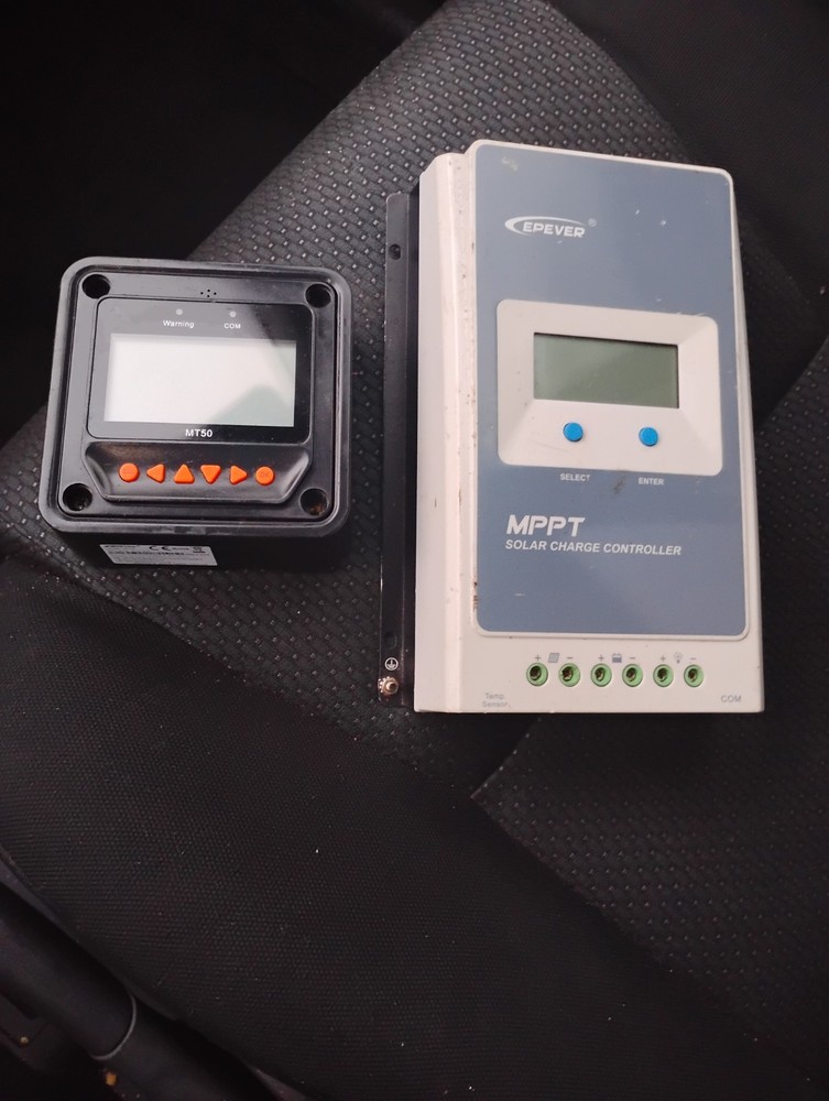 Epever MPPT Solar Charge Controller MT50 LCD Display