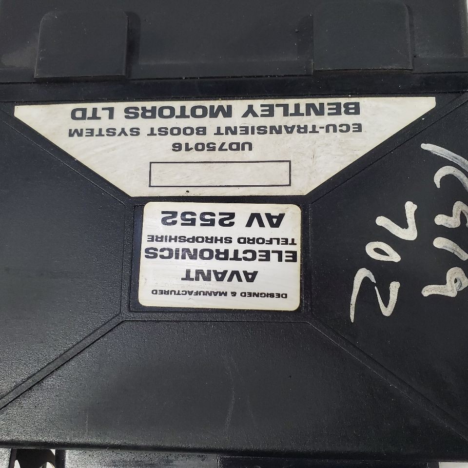 1991 Bentley Turbo R OEM Engine Management Boost UD75016