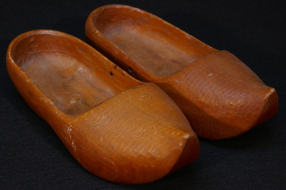 WWII US Army Veteran Souvenir Dutch Belgium Wooden Shoes Clogs Pair Bring-Back