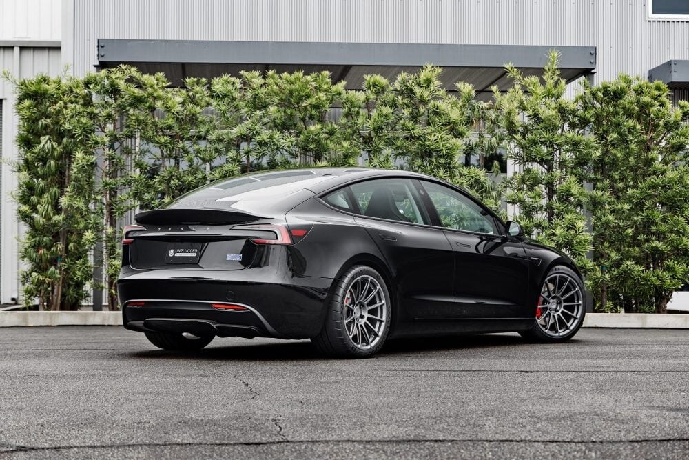 Touch Up Paint for Tesla paint code PBSB. Solid Black. Free Shipping !