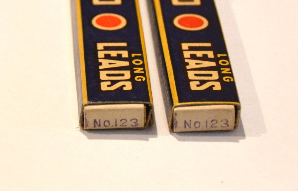 Vintage SCRIPTO Long RED Leads Two Boxes - Total 5 Leads No 123