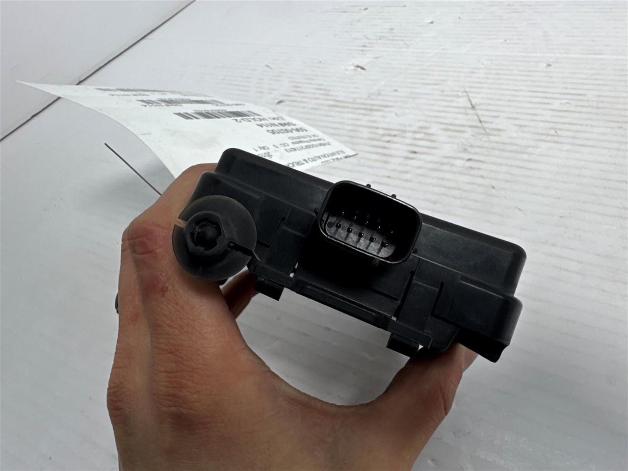 2013-2015 Lexus ES300h Front Radar Unit PN-007AB0032 OEM