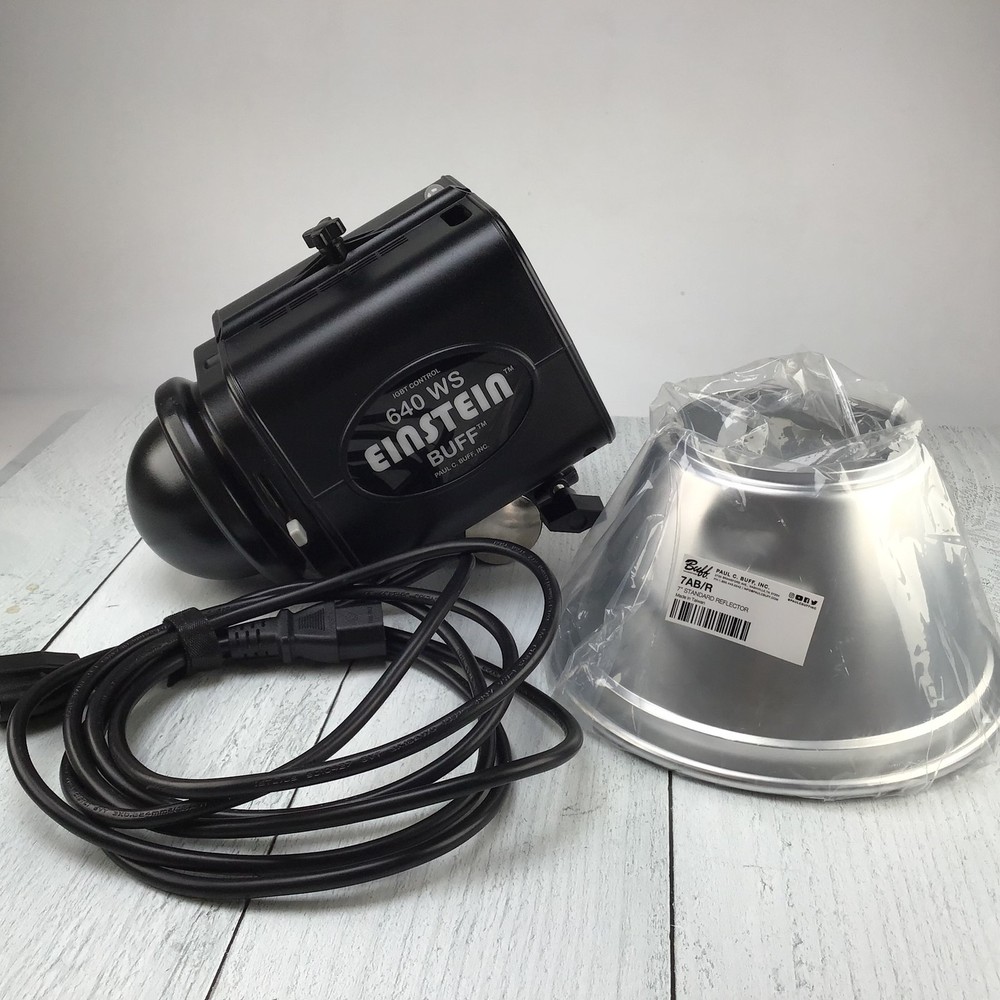 Paul C Buff Einstein 640 Flash Used Good