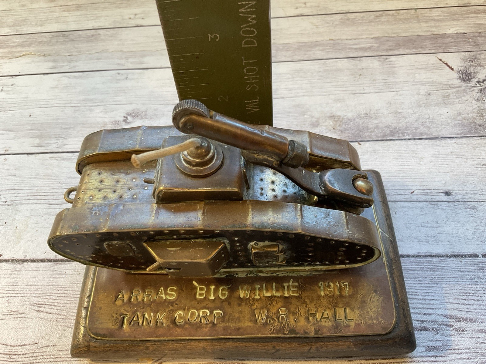 ORIGINAL AMAZING WWI TRENCH ART MK1 TANK LIGHTER 1917 BATTLE MARKED / NAMED
