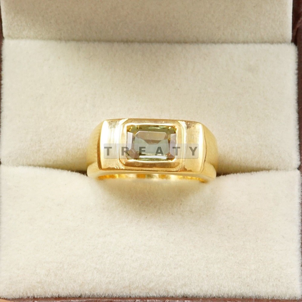 Alexandrite Octagon Gemstone With 14K Solid Yellow Gold Men Ring #B825