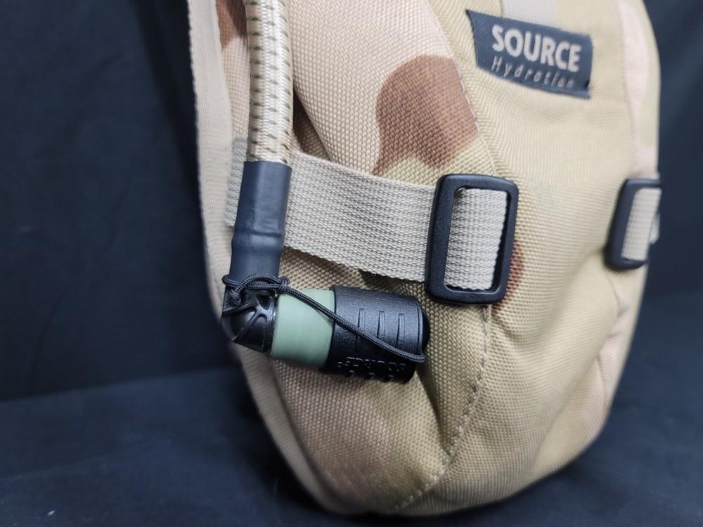 Source Hydration System Carrier with Bladder Desert