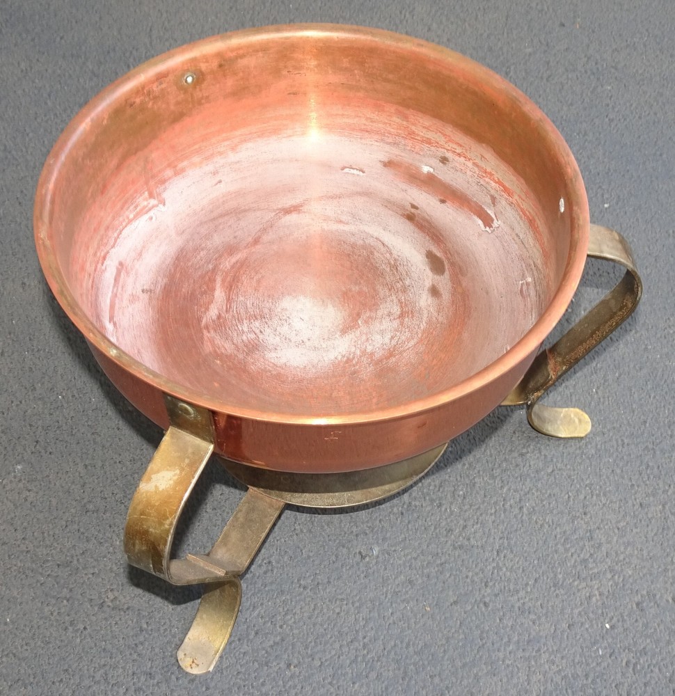 Vintage 7" Copper Chafing Pot/Warming Pan Dish Stand