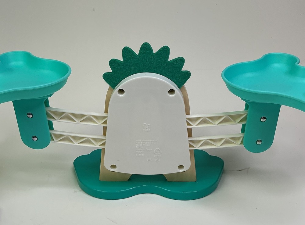 Hape Monster Math Scale (19 Weights) E0511 German Toy