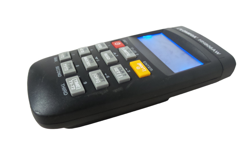 Omega HH806W High Accuracy Data Logger - Free Shipping