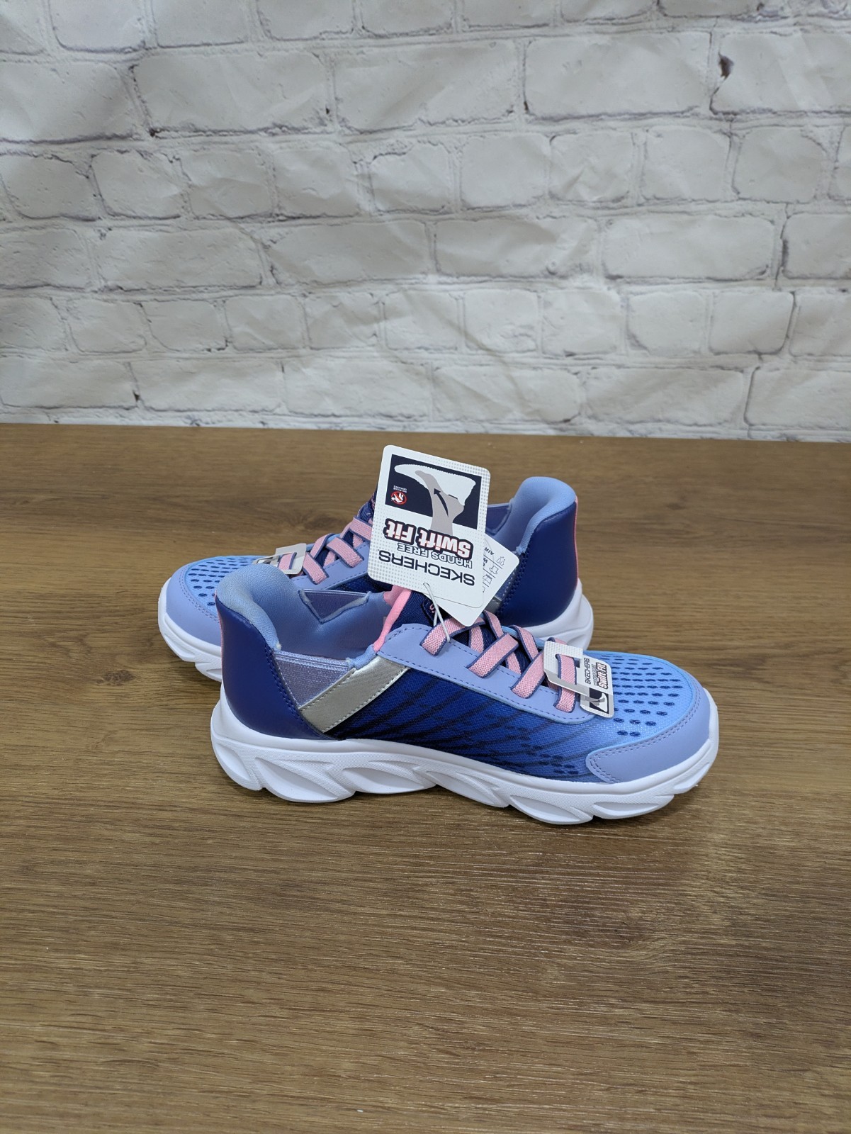 Skechers Kids Lightweight Hands Free Swift Fit Sneaker Navy/Multi Size 1