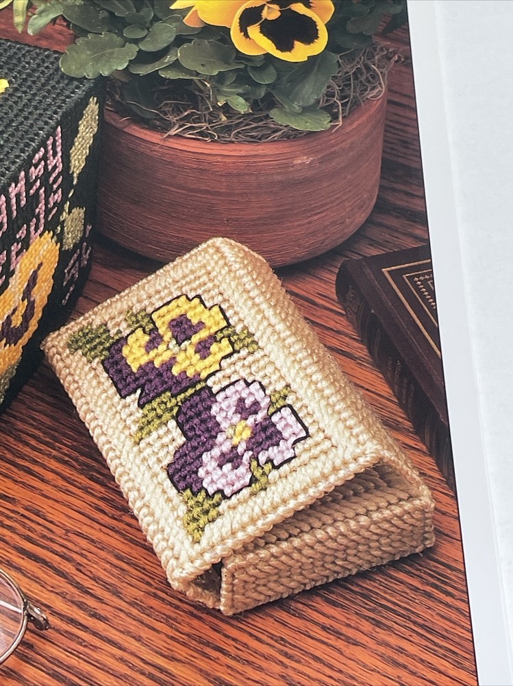 Pansy Tissue Covers Annie's Attic Plastic Canvas Pattern