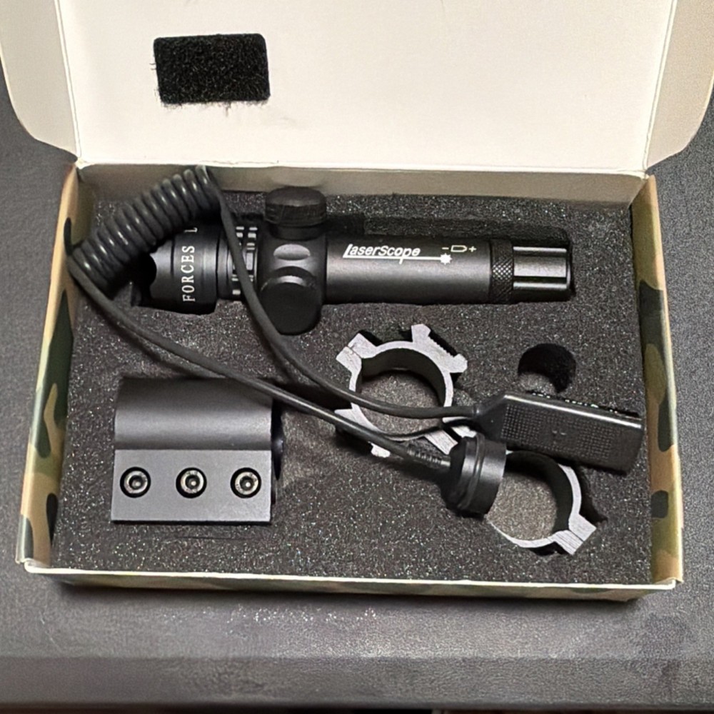 Hunting rifle laser sight dot scope adjustable with 2 switch-mounts
