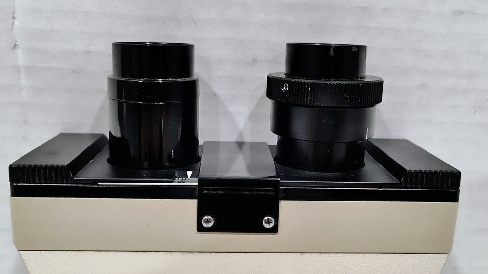 Olympus CH-2 CHT Microscope Binocular Eyepiece Head & Microscope Objectives Read