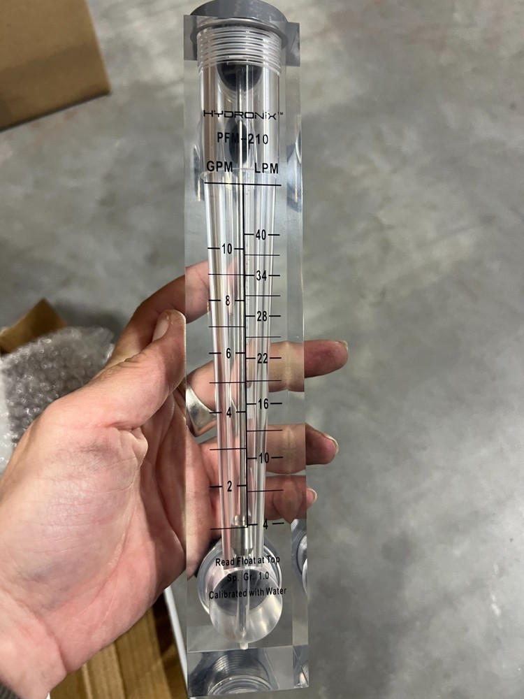 Panel Mount Flow Meter - 2-10 GPM